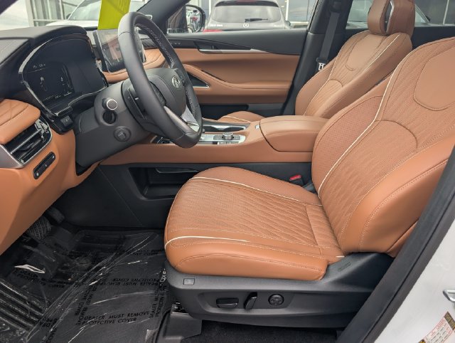Used 2026 INFINITI QX60 Autograph w/ Dark Cargo Package AWD/4WD image 16