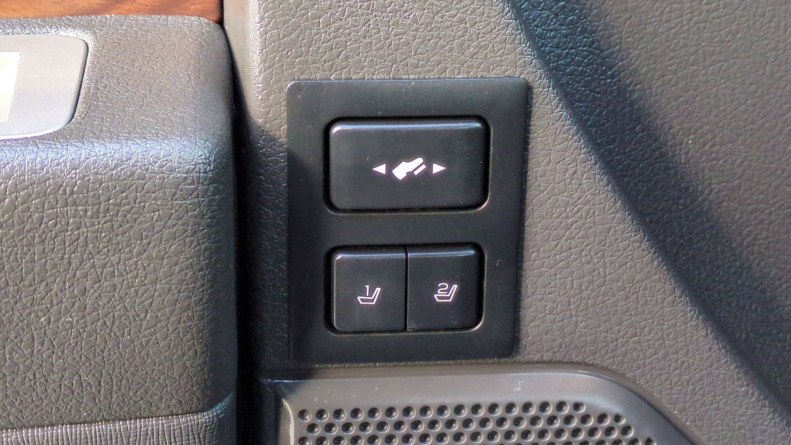 Used 2010 Ford Flex SEL image 27