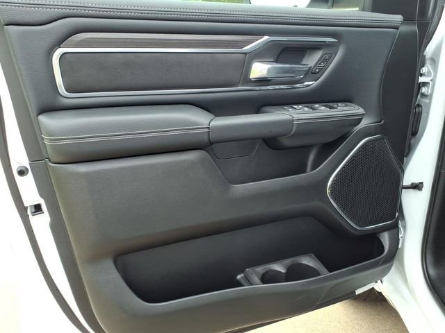 New 2026 RAM 1500 Laramie AWD/4WD image 21