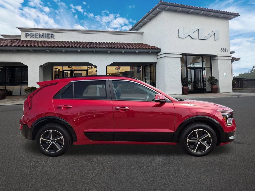 New 2026 Kia Niro FWD image 9