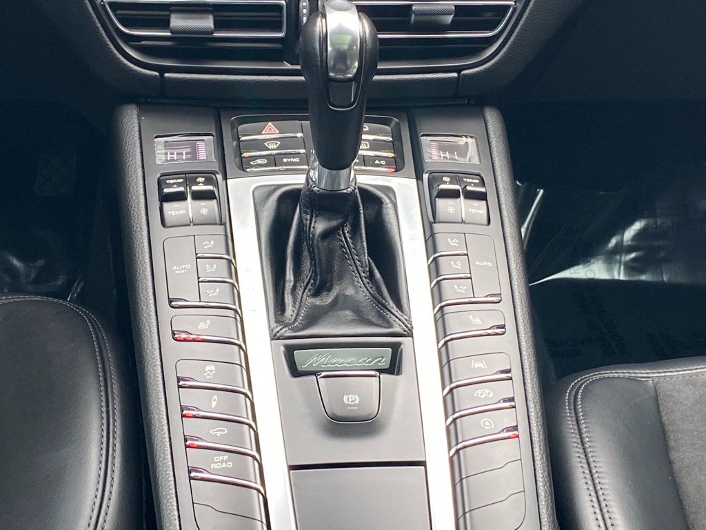 Used 2020 Porsche Macan GTS image 10