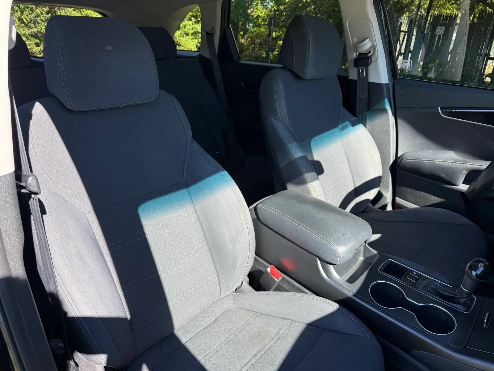 Used 2017 Kia Sorento L FWD image 9