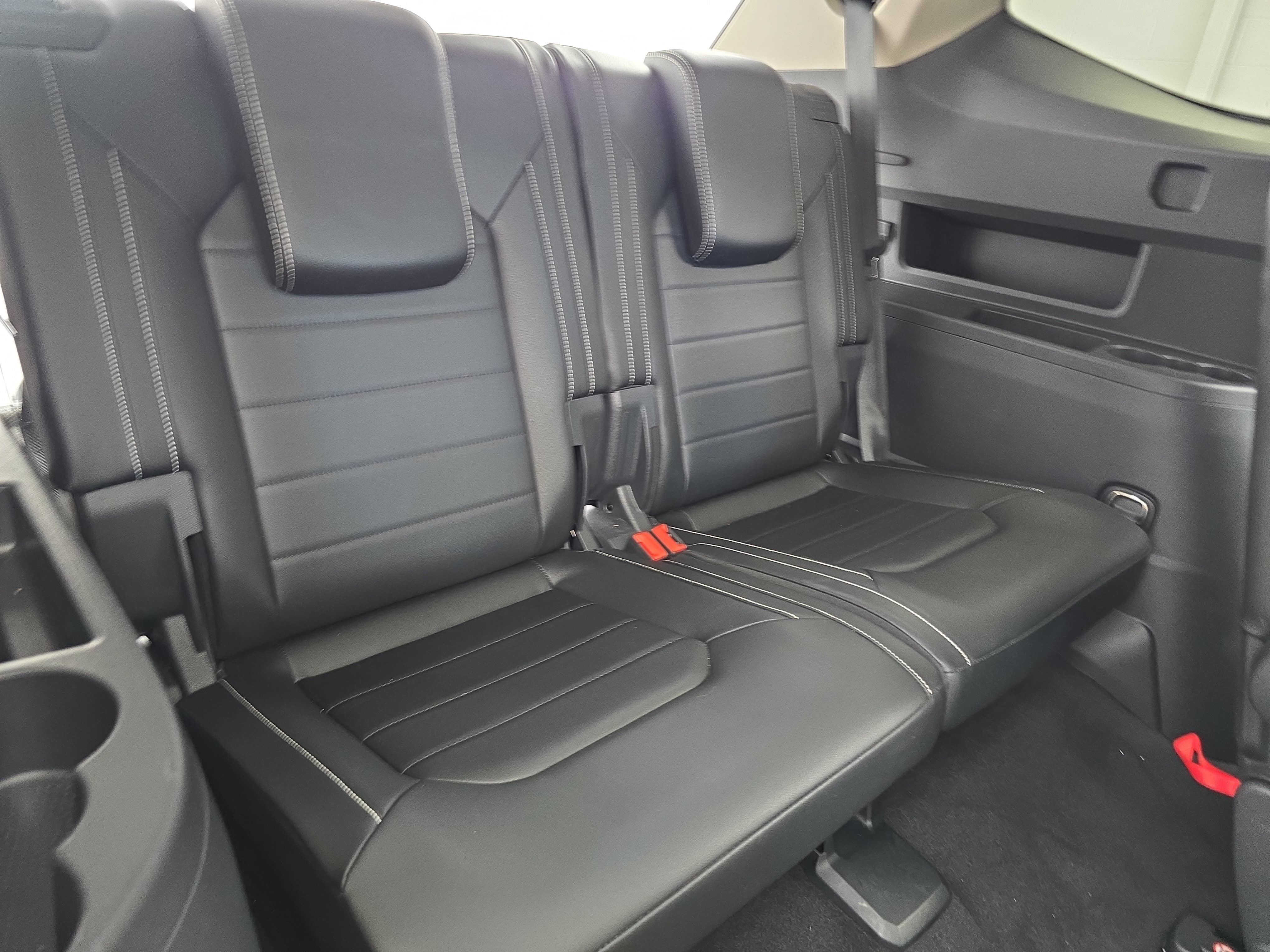 Used 2021 Volkswagen Atlas SEL Premium AWD/4WD image 12