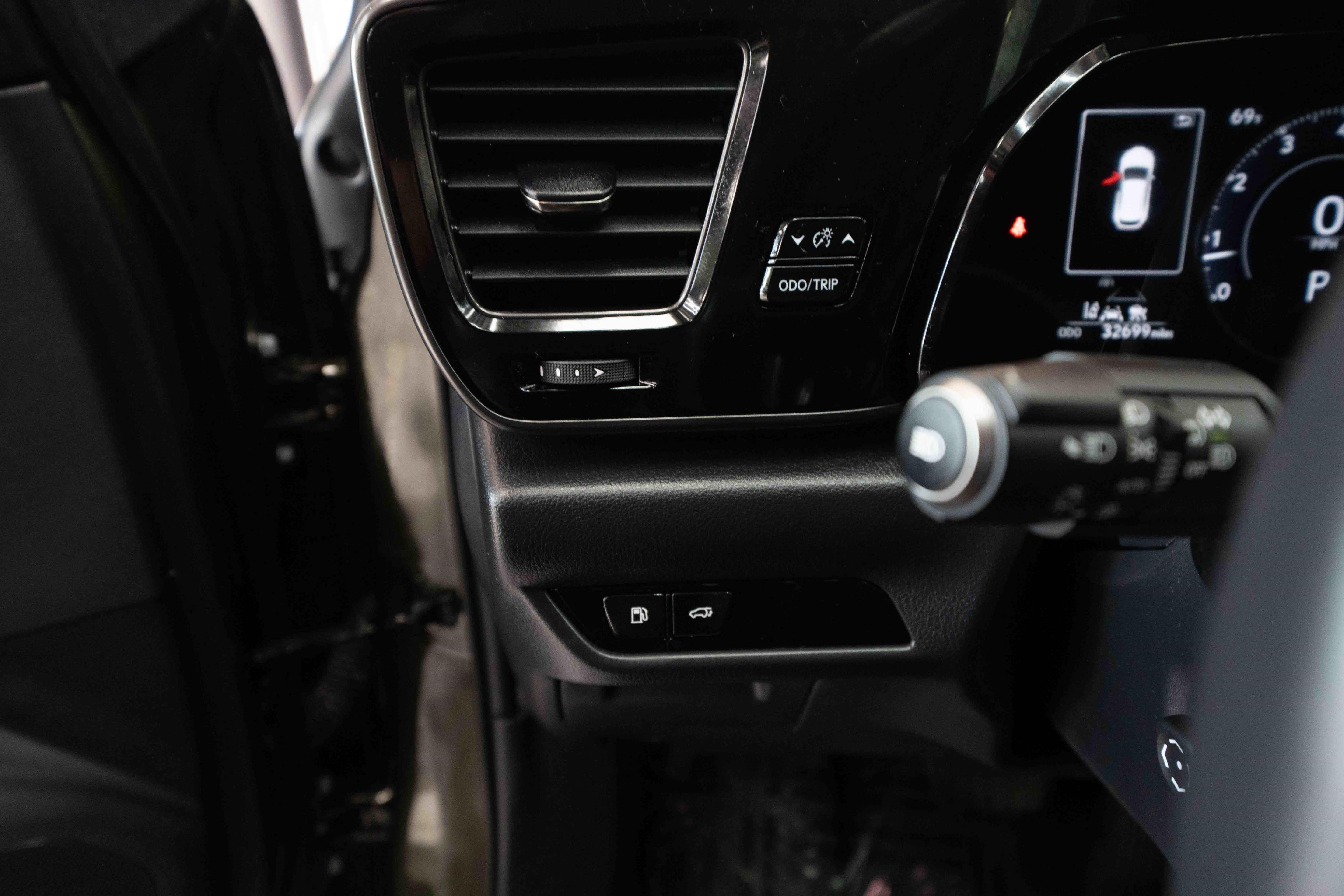 Used 2024 Lexus NX 350 AWD image 11