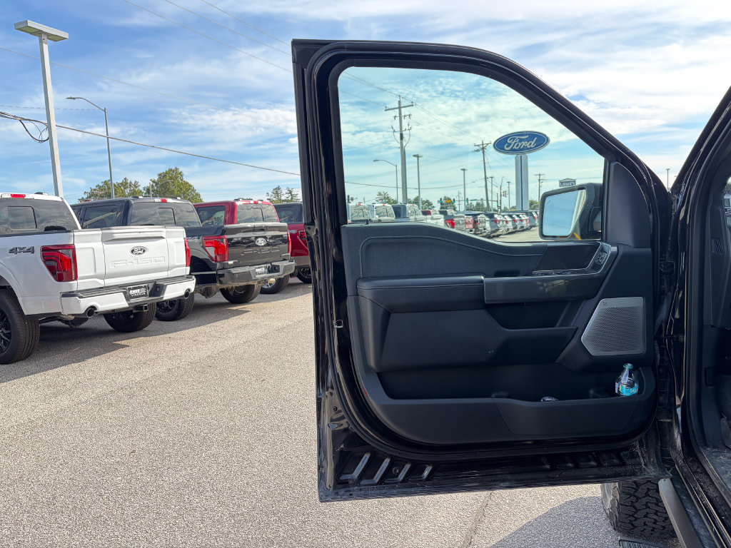 Used 2022 Ford F150 Lariat w/ Equipment Group 502A High AWD/4WD image 12