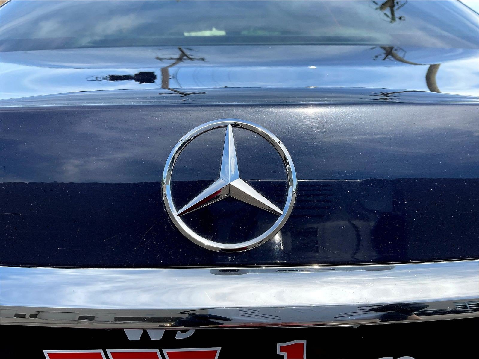 Used 2019 Mercedes-Benz E 450 4MATIC Sedan w/ Premium Package image 24