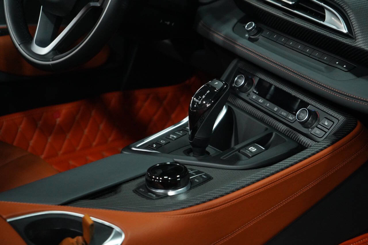 Used 2019 BMW i8 Roadster image 88