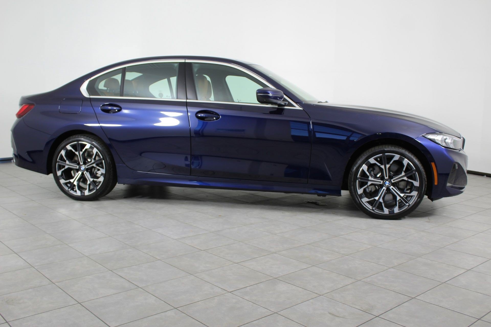 New 2026 BMW 330i xDrive Sedan w/ Premium Package AWD/4WD image 8