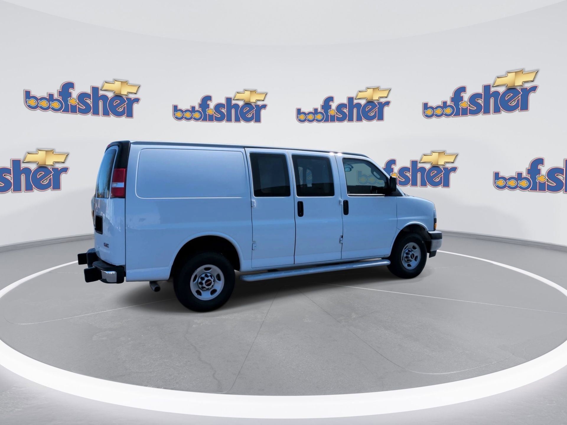 Used 2024 GMC Savana 2500 w/ Driver Convenience Package image 8