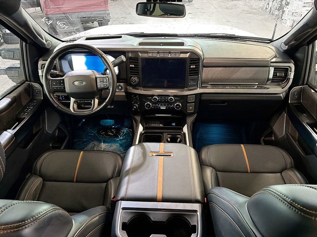 Used 2023 Ford F250 Platinum AWD/4WD image 10