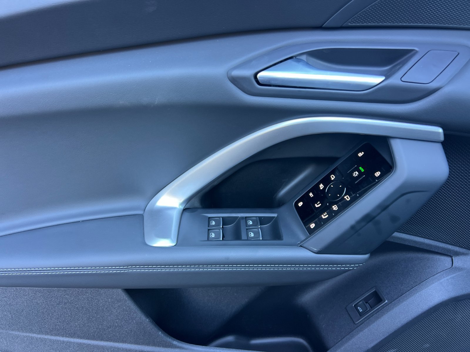 New 2026 Audi Q5 Premium AWD/4WD image 11