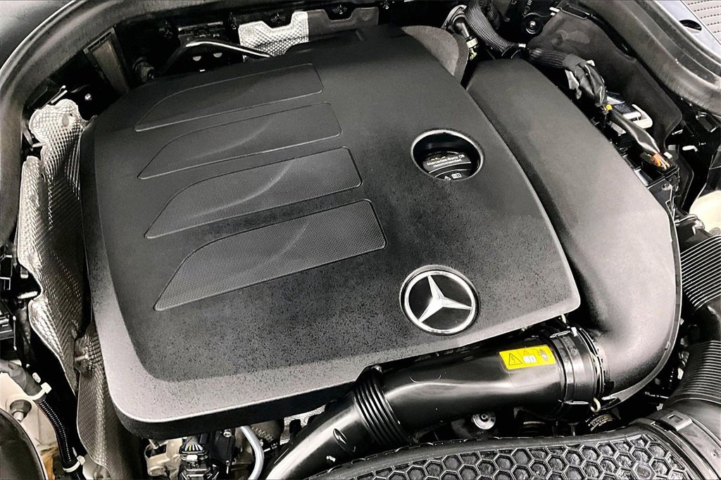 Used 2021 Mercedes-Benz GLC 300 4MATIC image 33