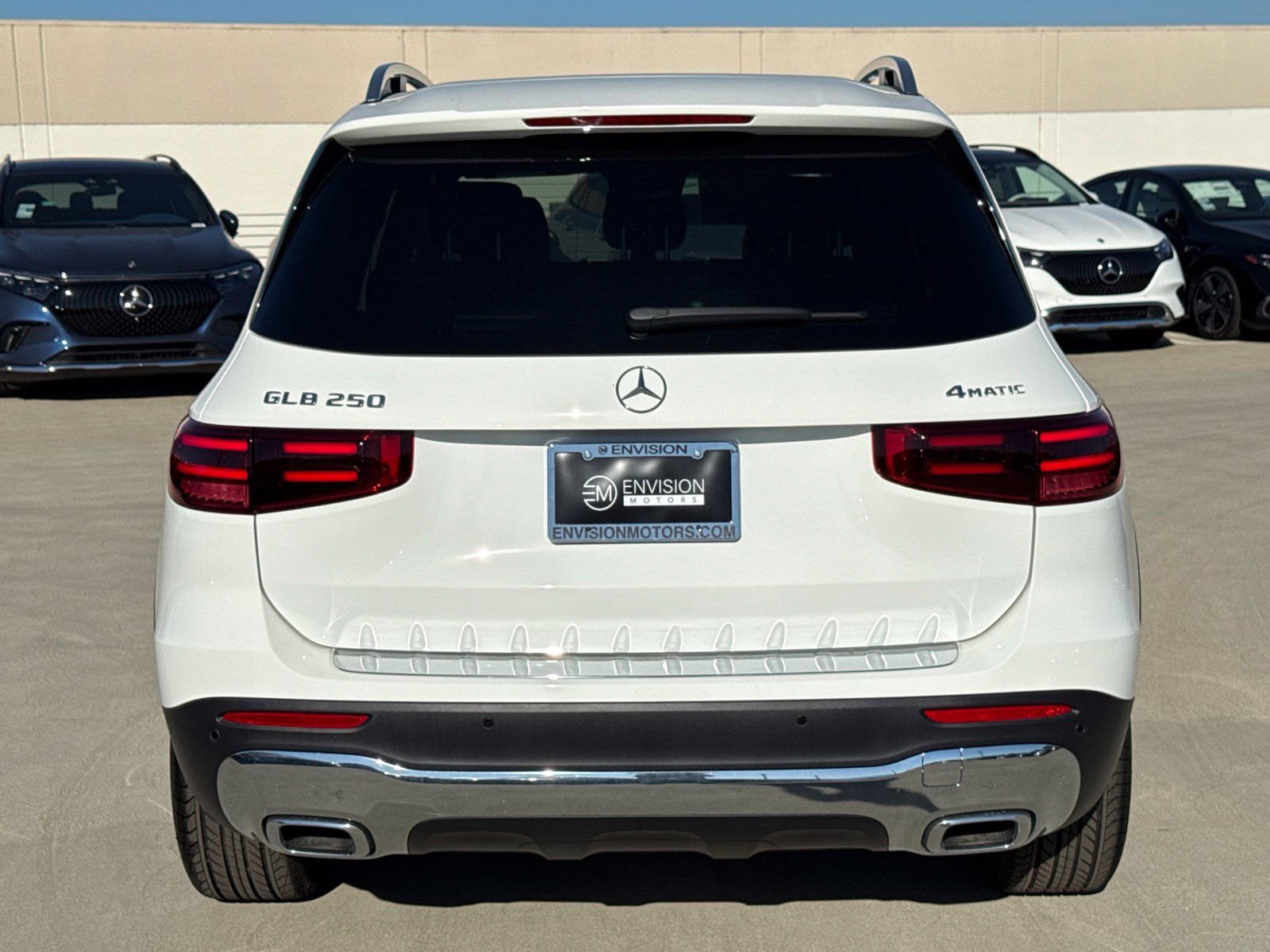 New 2026 Mercedes-Benz GLB 250 4MATIC image 8