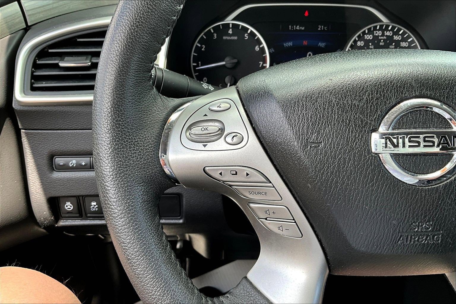 Used 2017 Nissan Murano S AWD/4WD image 10