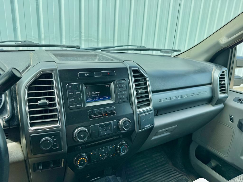 Used 2018 Ford F250 XLT AWD/4WD image 16