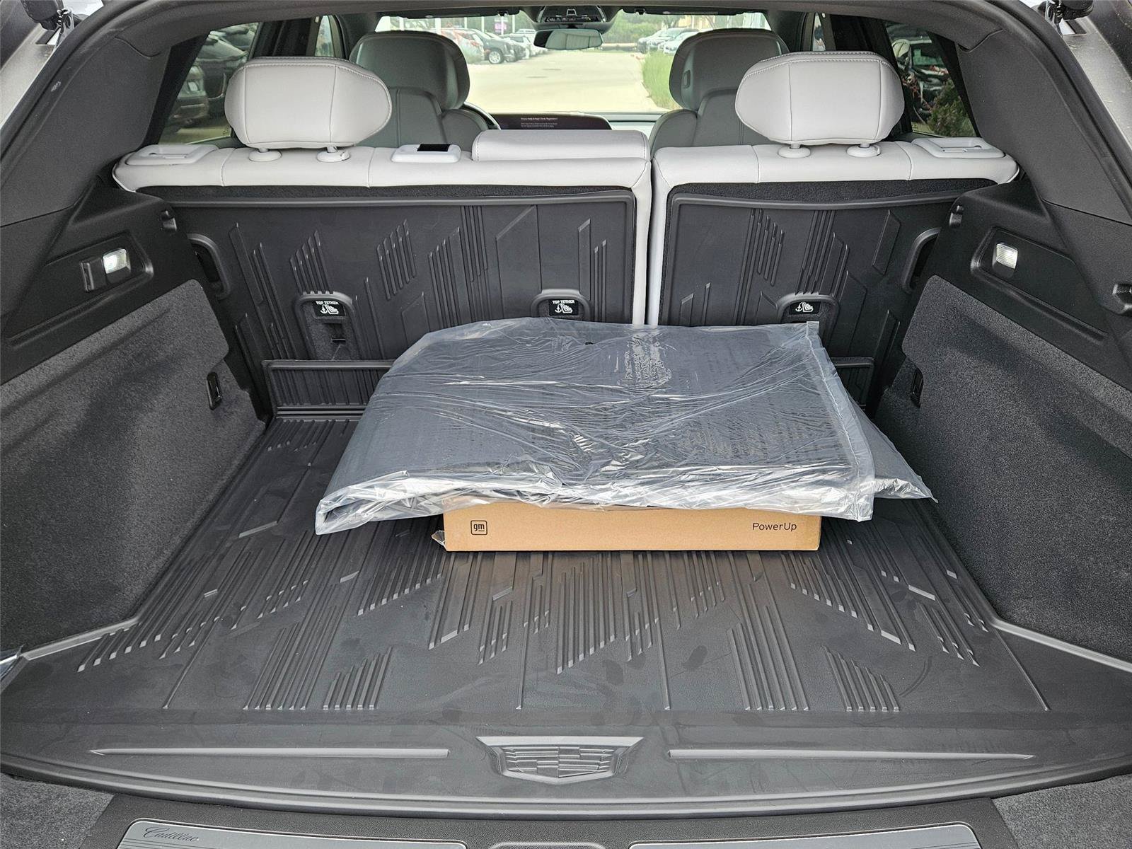 New 2026 Cadillac Lyriq Luxury w/ LPO, Floor Liner Package RWD image 27