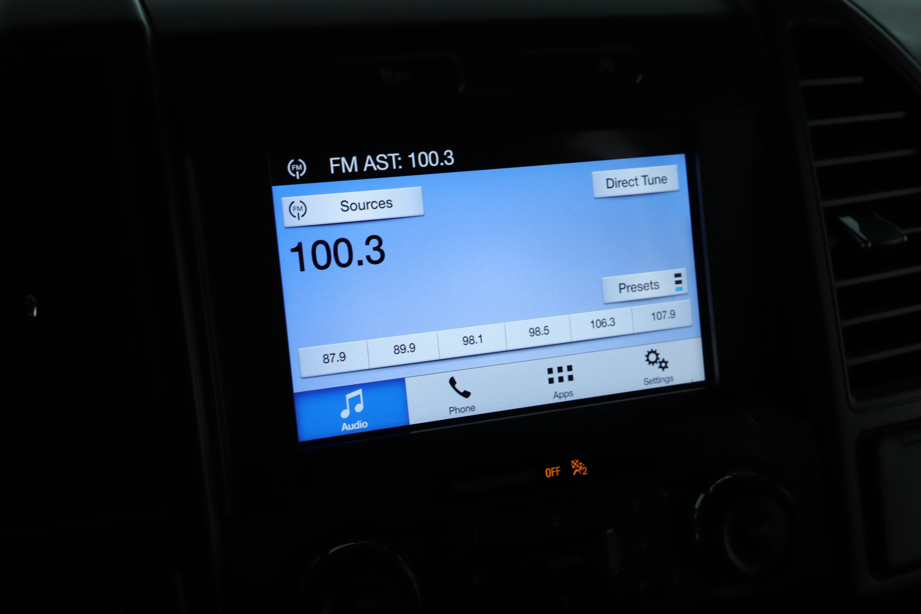 Used 2018 Ford F150 XL w/ Equipment Group 101A Mid image 12