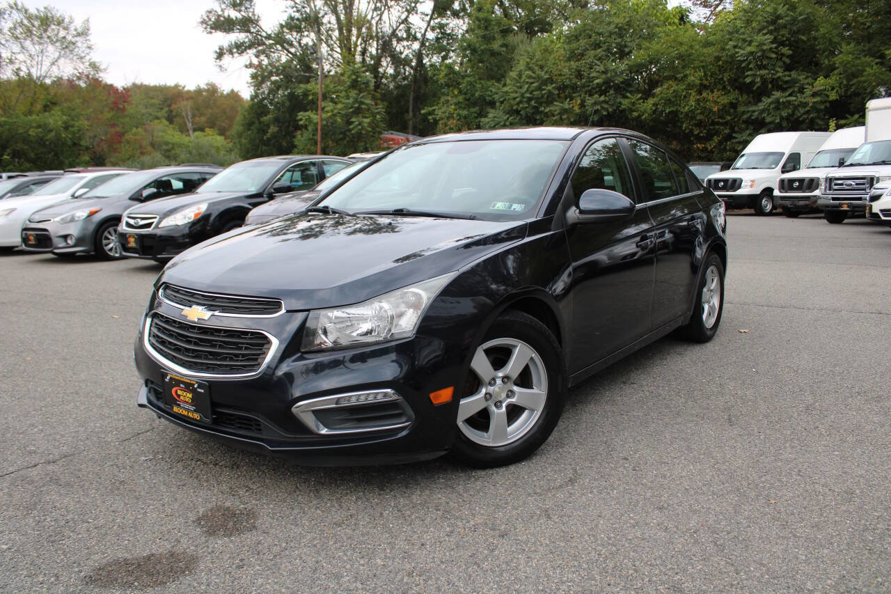 Used 2015 Chevrolet Cruze LT w/ Technology Package