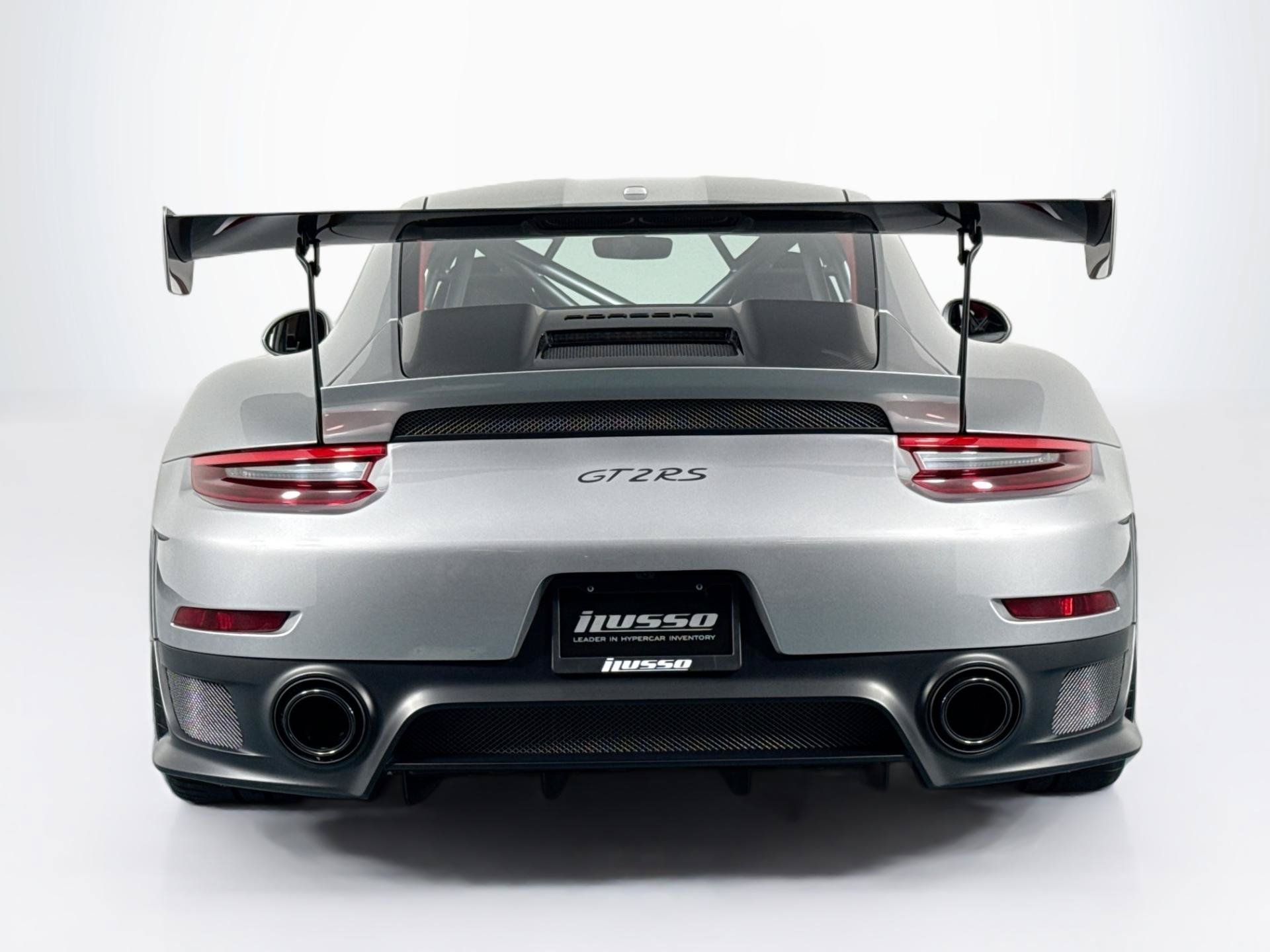 Used 2018 Porsche 911 GT2 RS RWD image 6