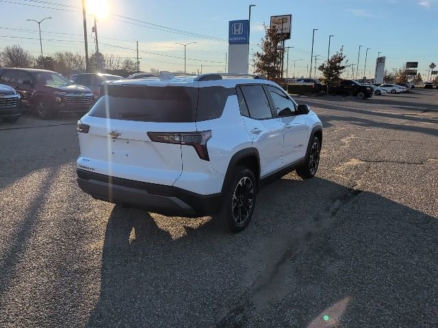 Used 2025 Chevrolet Equinox LT w/ Convenience Package II image 17
