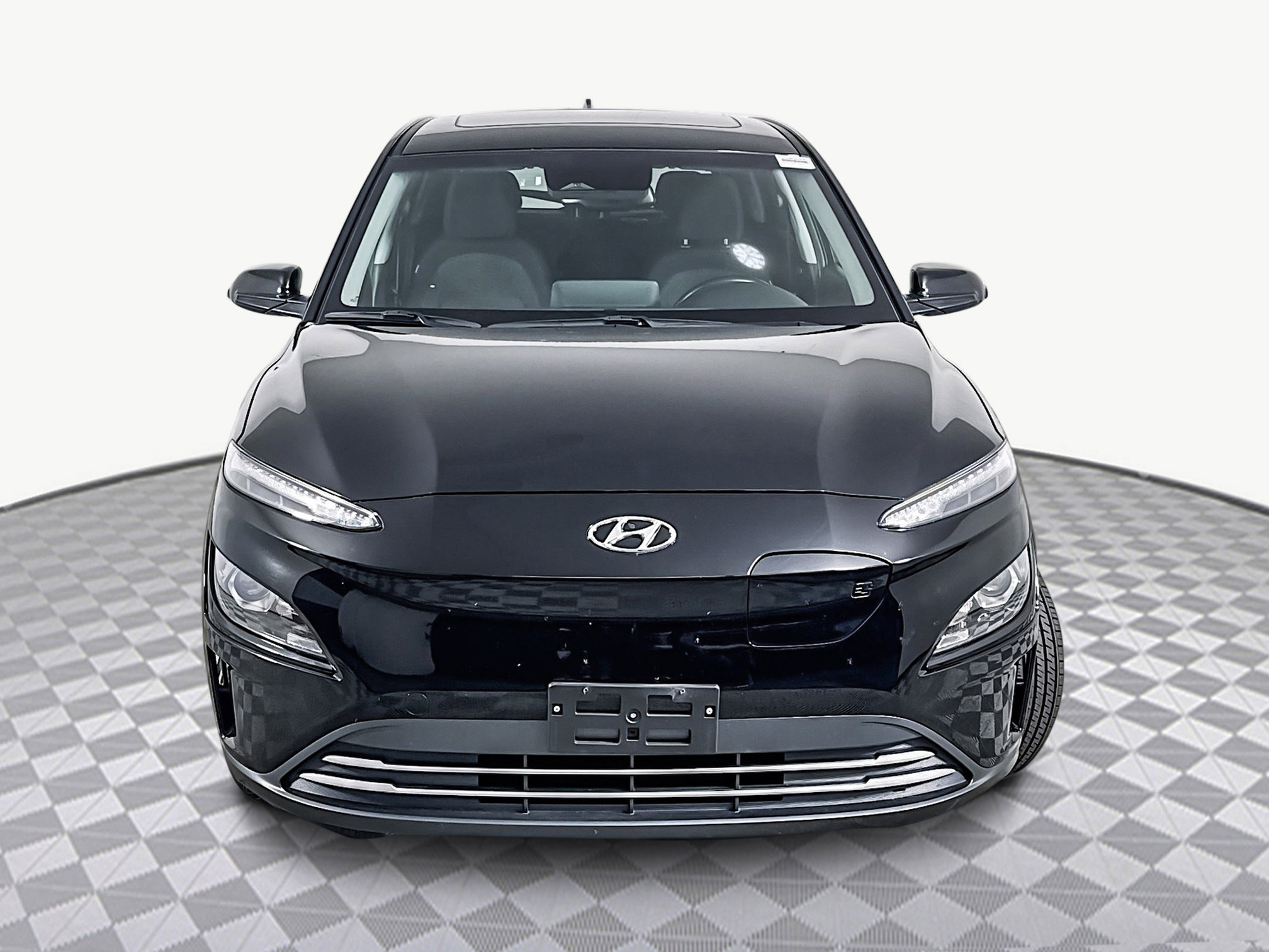 Used 2023 Hyundai Kona SEL image 2
