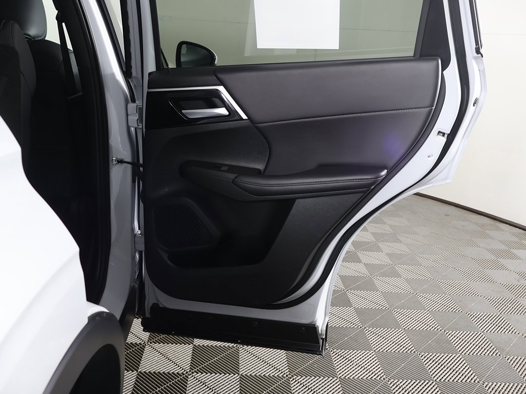 Used 2024 Mitsubishi Outlander SE image 26