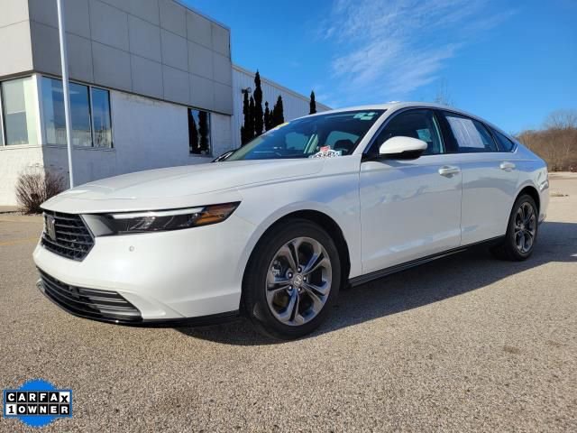 Certified 2025 Honda Accord EX-L image 32