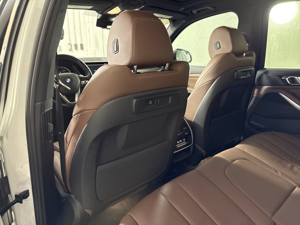 Used 2020 BMW X5 sDrive40i w/ Premium Package RWD image 27
