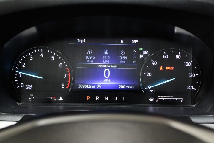 Used 2023 Ford Explorer XLT image 44