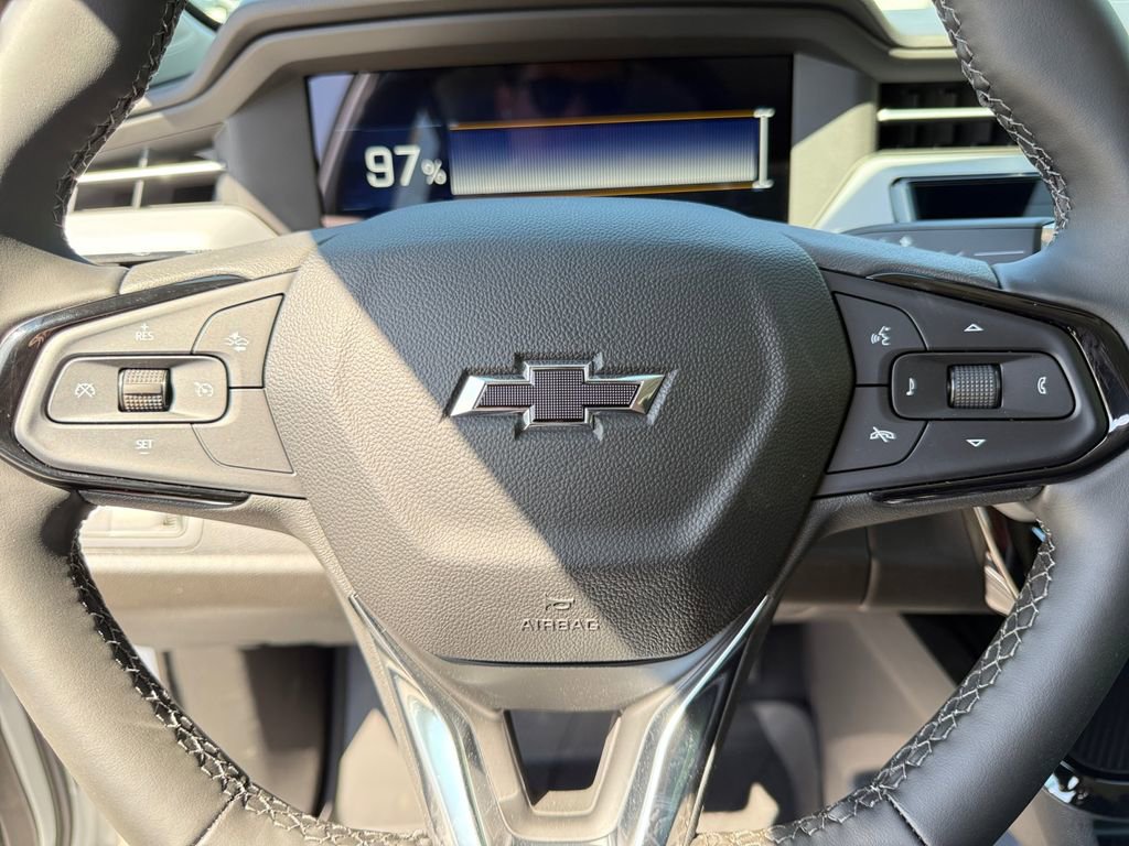 New 2027 Chevrolet Bolt LT w/ Comfort Package FWD image 19