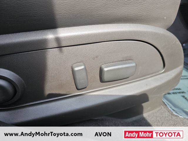 Used 2016 GMC Acadia SLT w/ Premium Edition AWD/4WD image 40