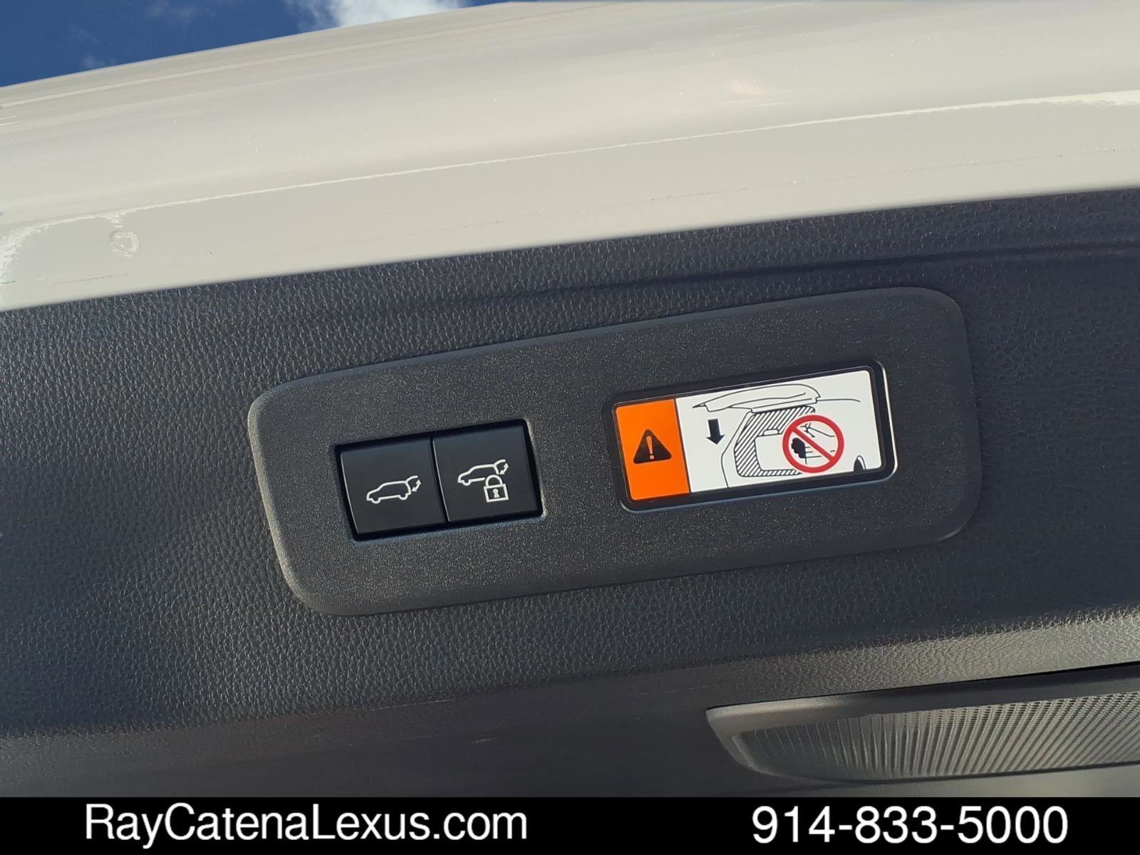 Certified 2024 Lexus GX 550 w/ Cold Area Package image 21