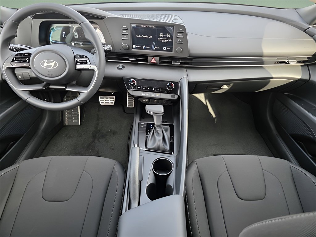 New 2026 Hyundai Elantra Sport image 15