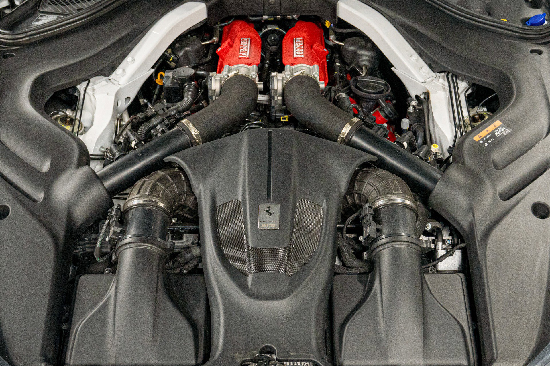 Used 2022 Ferrari Roma image 11