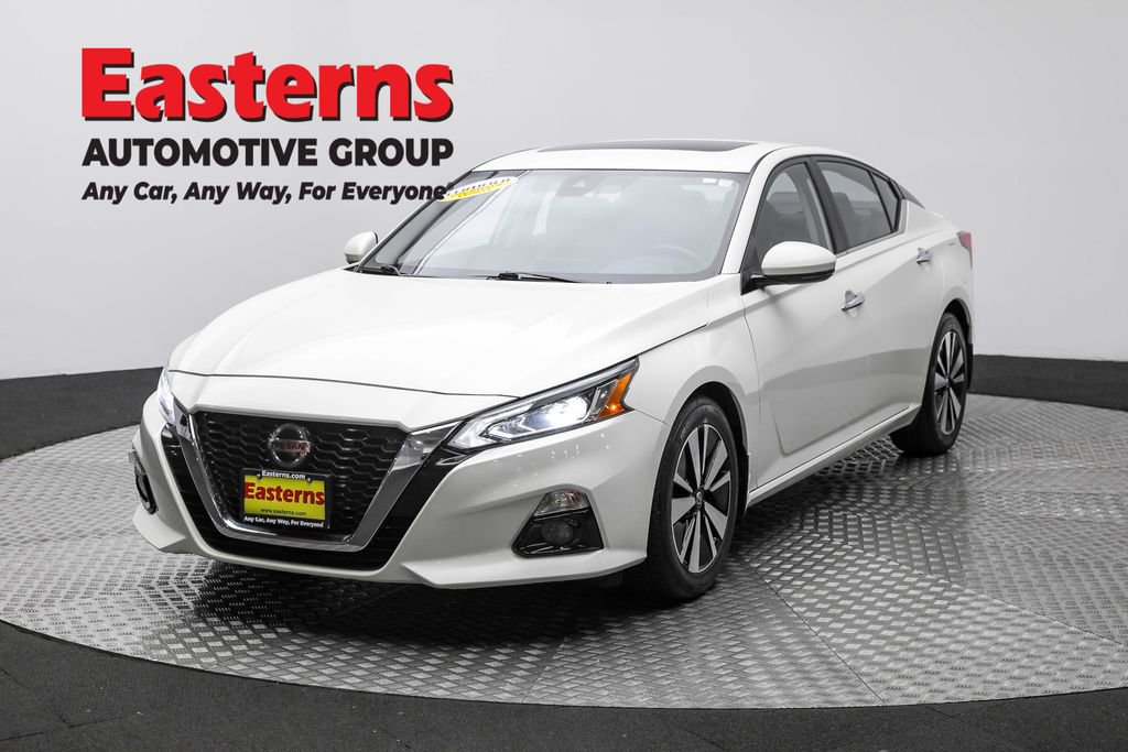 Used 2022 Nissan Altima 2.5 SL image 1