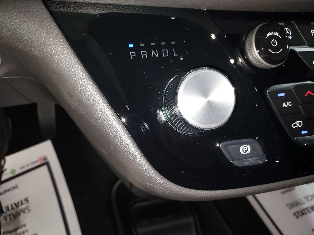 New 2026 Chrysler Pacifica Select image 25