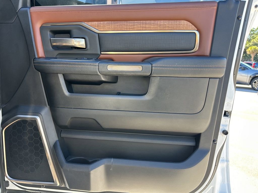 Used 2019 RAM 3500 Limited image 50