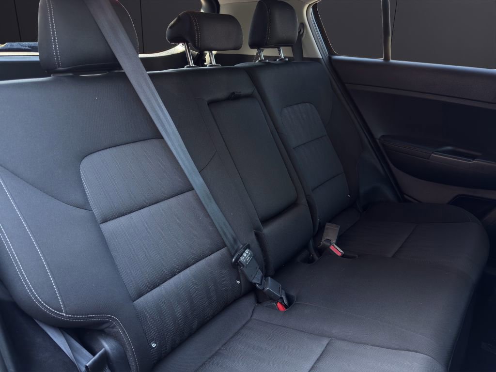 Used 2022 Kia Sportage LX image 20