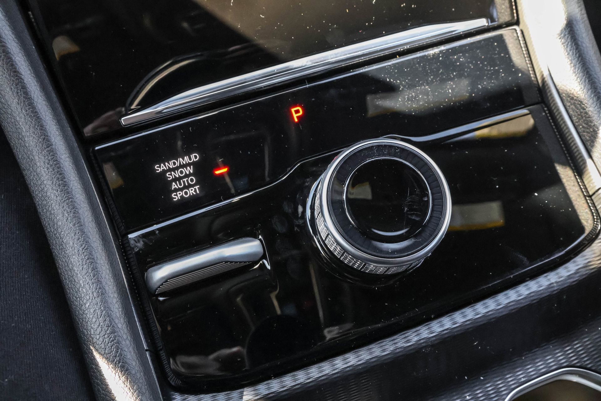 New 2025 Jeep Grand Cherokee Limited w/ Black Appearance Package image 20