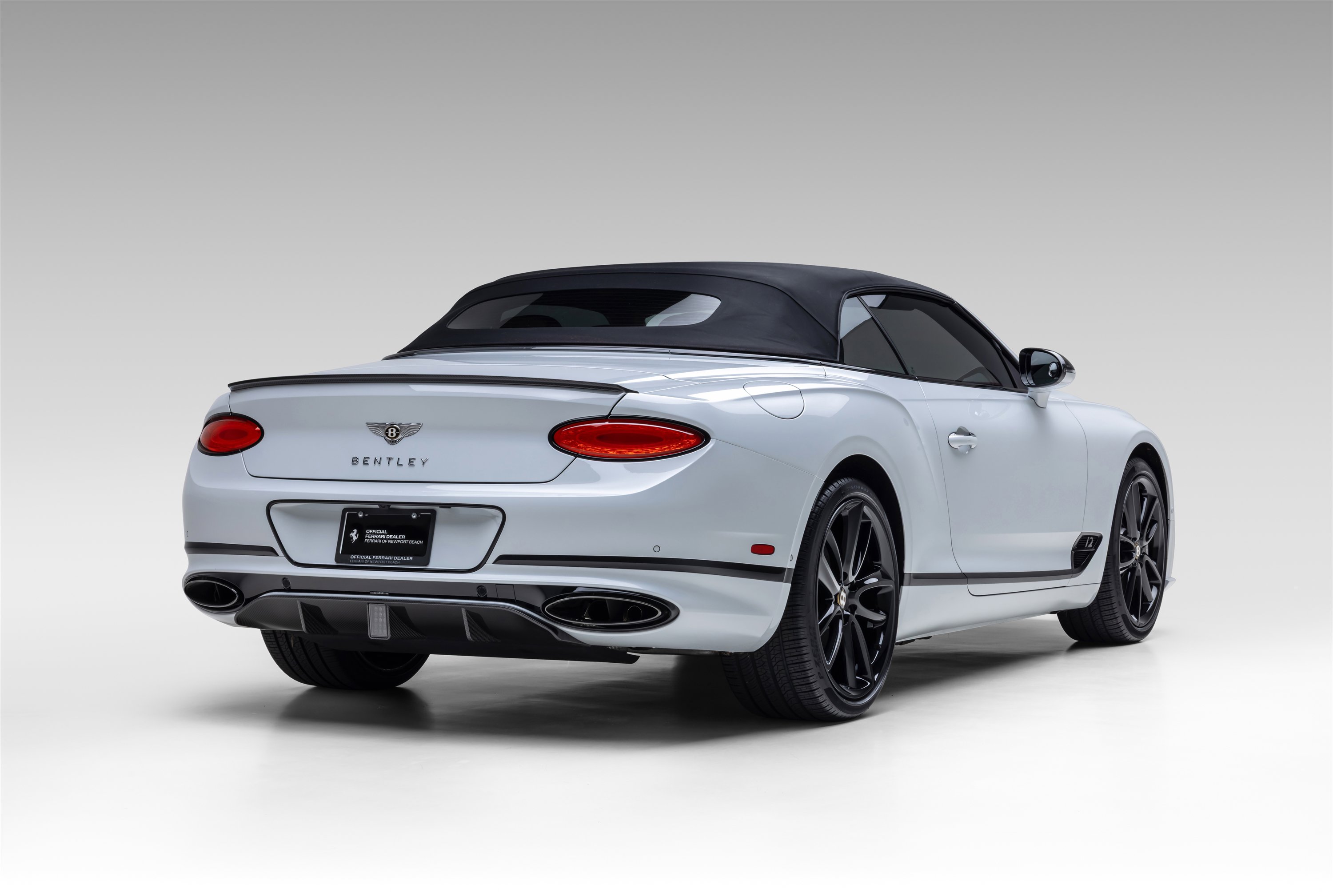 Used 2020 Bentley Continental GT image 9