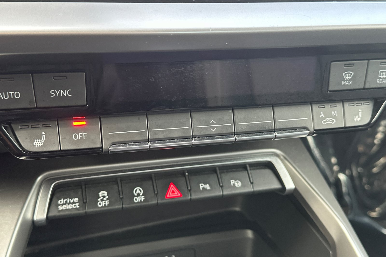 Used 2024 Audi A3 2.0T Premium FWD image 18