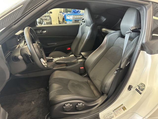 Used 2024 Nissan Z Performance w/ Floor Mat Package RWD image 4