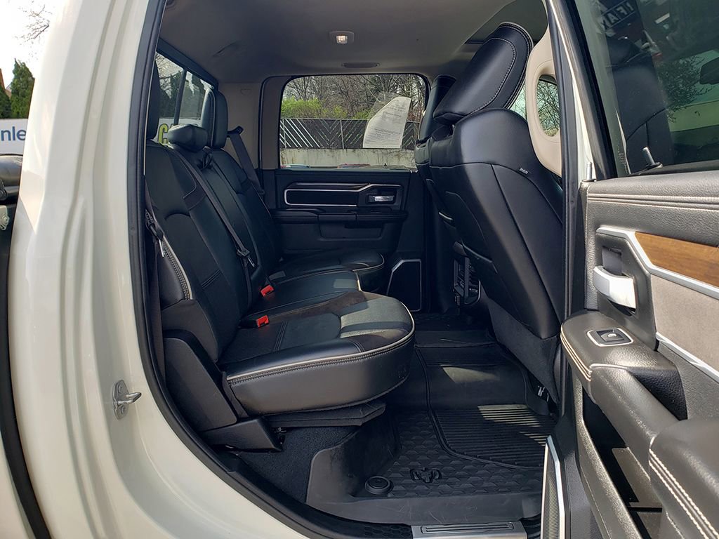 Used 2022 RAM 2500 Laramie AWD/4WD image 17
