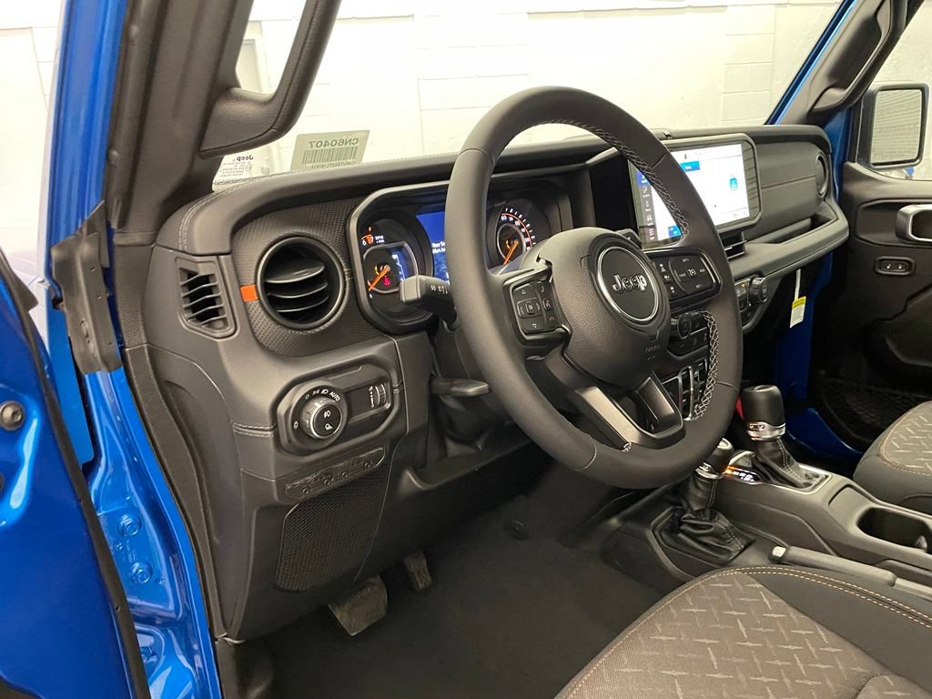 New 2026 Jeep Gladiator Mojave AWD/4WD image 14
