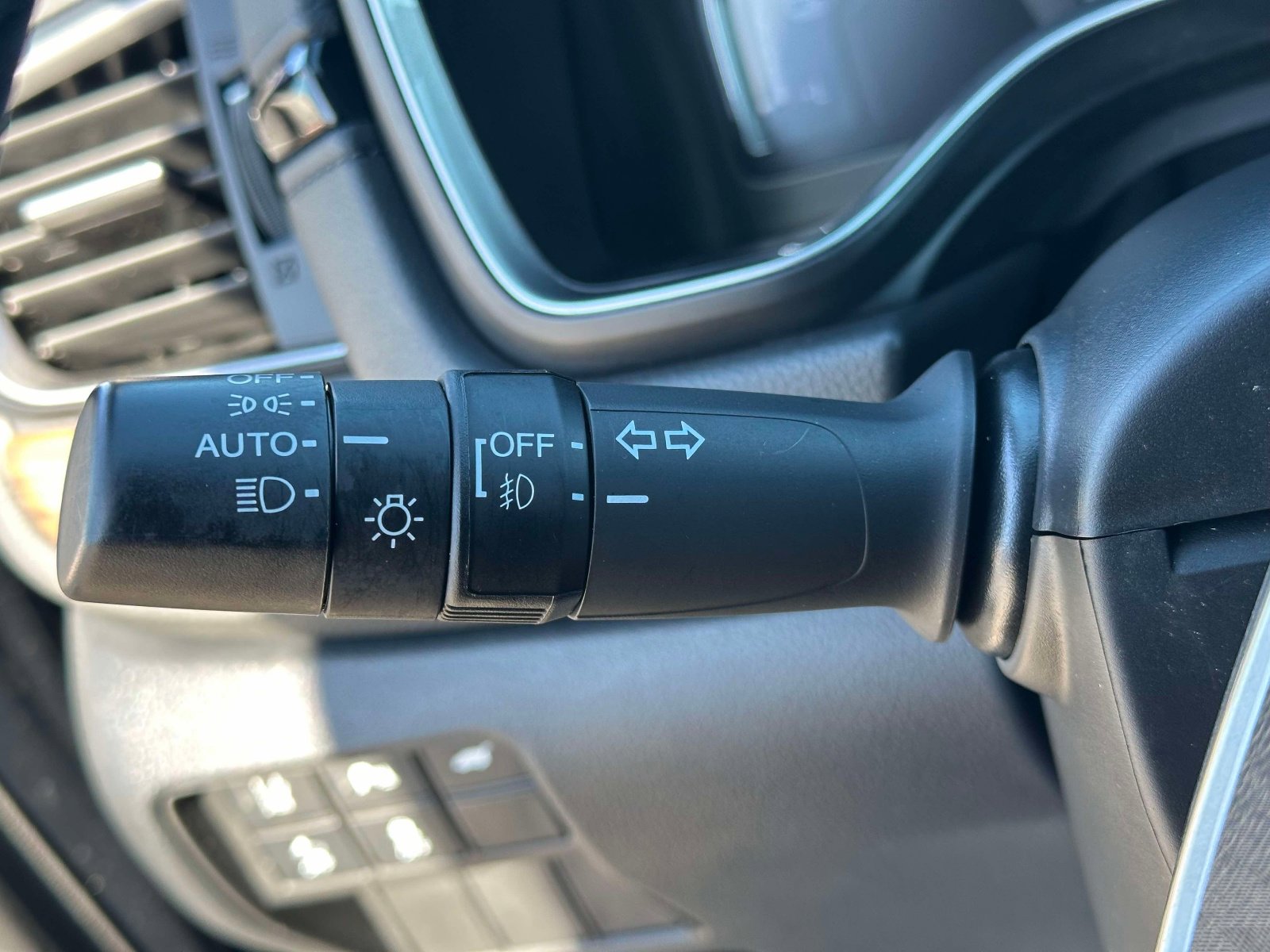 Used 2022 Honda CR-V Touring image 21