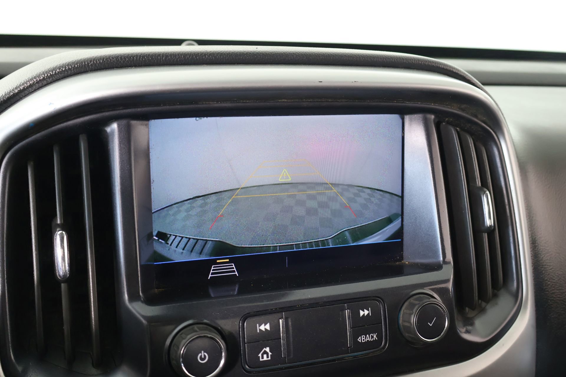 Used 2022 Chevrolet Colorado LT w/ Fleet Safety Package RWD image 6