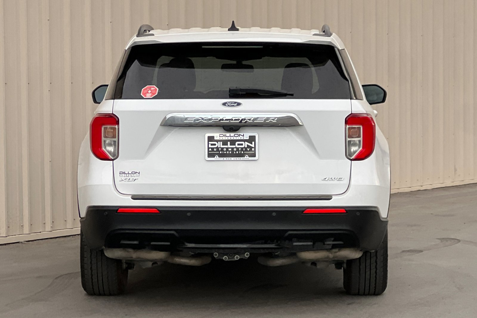 Used 2022 Ford Explorer XLT AWD/4WD image 8