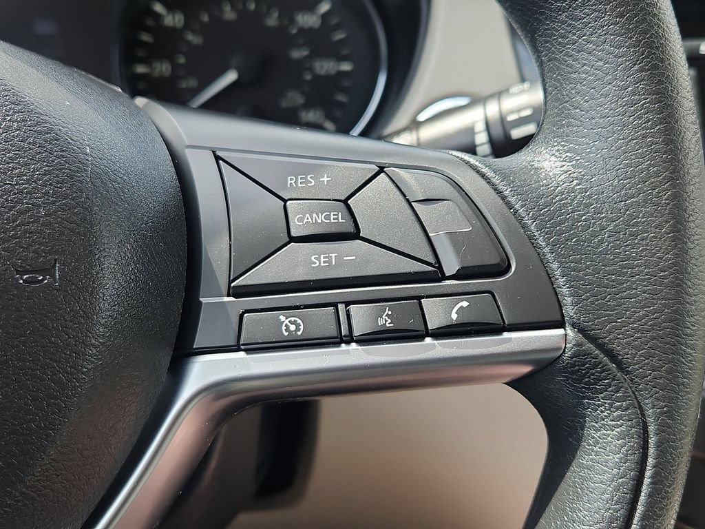 Used 2019 Nissan Rogue Sport SV AWD/4WD image 21