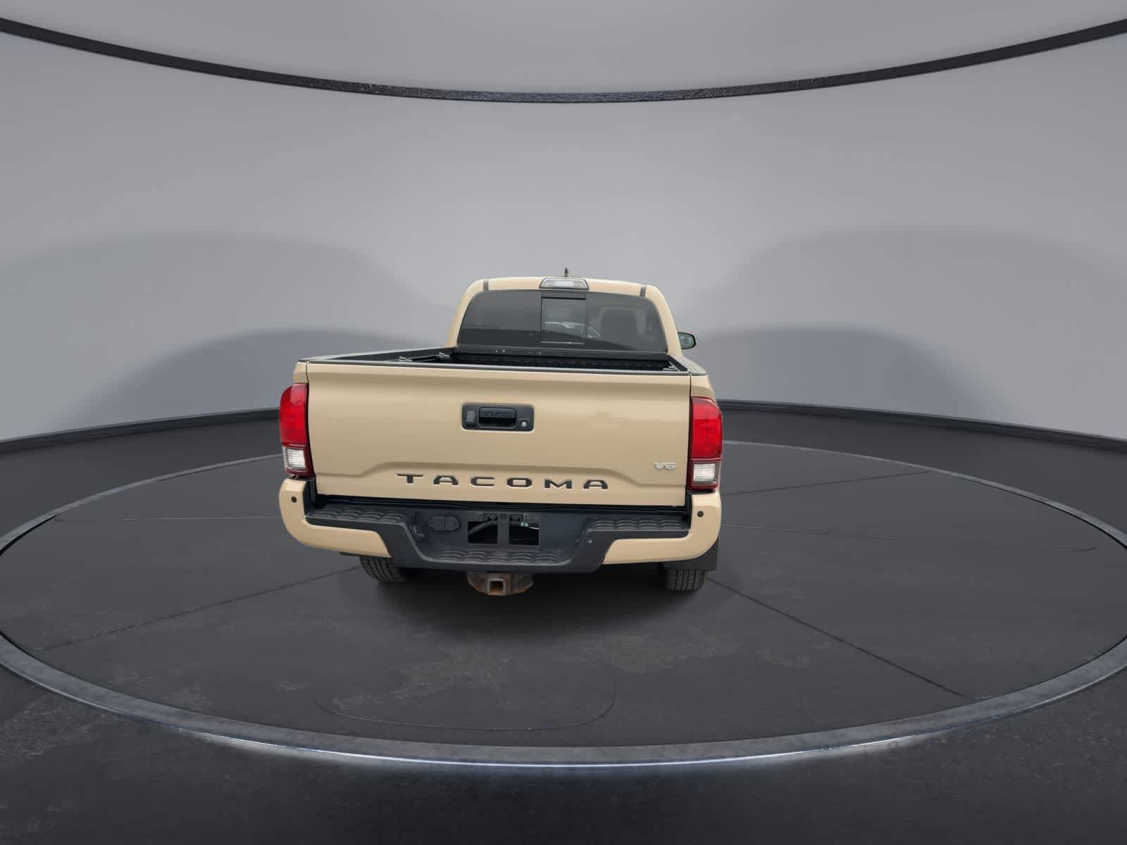 Used 2019 Toyota Tacoma TRD Sport w/ Technology Package AWD/4WD image 7