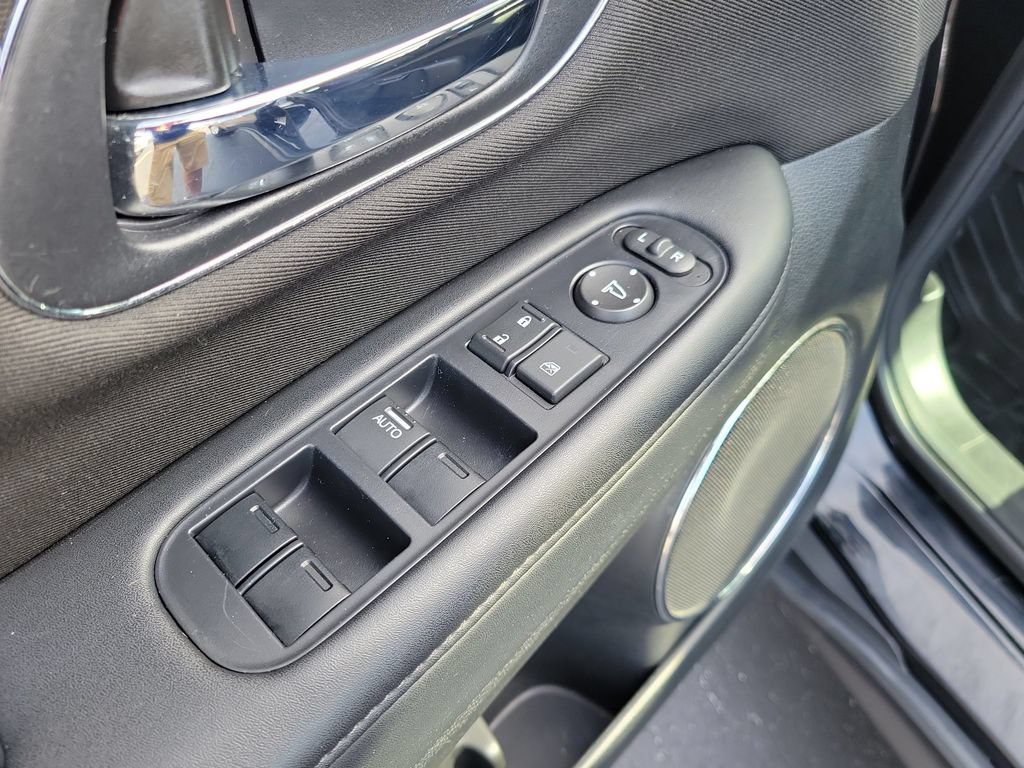 Certified 2017 Honda HR-V EX image 18